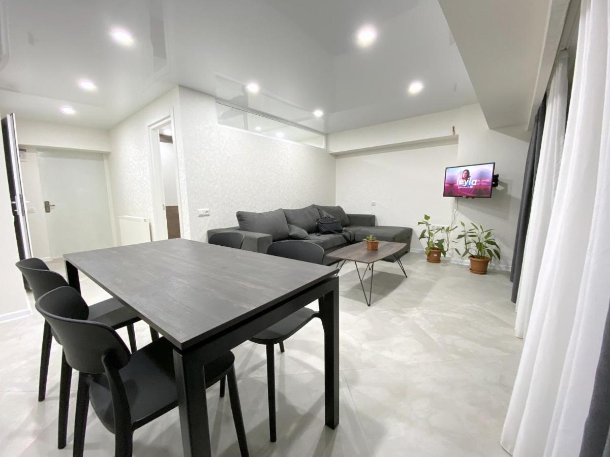 Gss Apartment Tbilisi Exterior photo